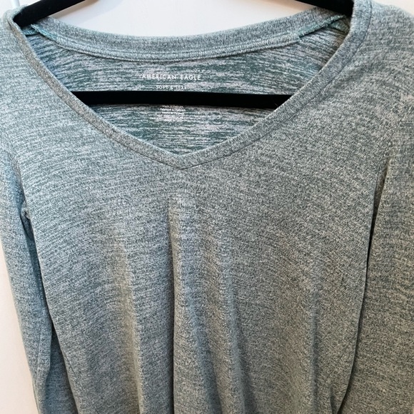 American Eagle sweater - Picture 3 of 5